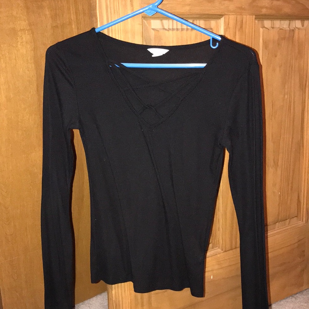 Aeropostale Black Strappy V-Neck